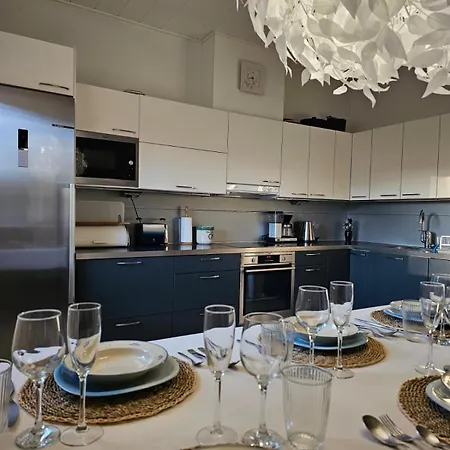 Near Santa's Village 罗瓦涅米